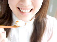 装置を外して、食事ができる！画像